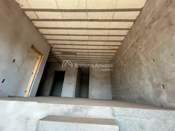 Imagem Excelente sobrado à venda com 5 suítes, ideal para quem busca conforto, sofisticação e praticida...