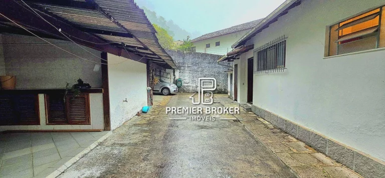 Imagem Casa à venda, 130 m² por R$ 1.100.000,00 - Taumaturgo - Teresópolis/RJ