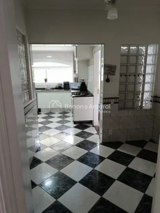 Imagem Casa à venda com 5 quartos no Residencial Gallery, em Campinas - SP.

Imóvel bem amplo e aconchega...