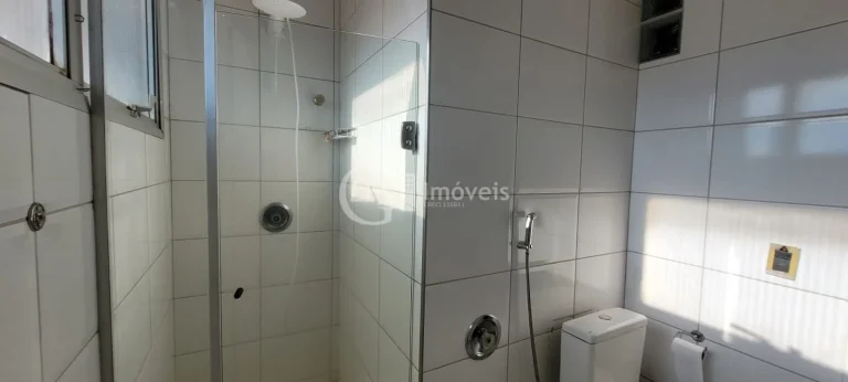 Imagem Espaçoso apartamento de luxo com 4 quartos e 2 suítes no coração de Campo Grande-MS - Centro!
