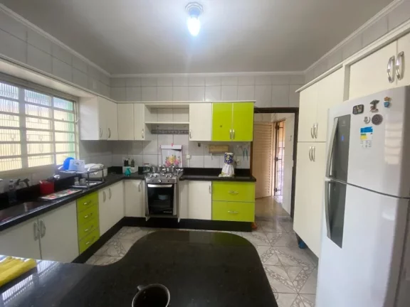 Imagem Sobrado à venda, 178 m² por R$ 570.000,00 - Vila Adelina - Suzano/SP