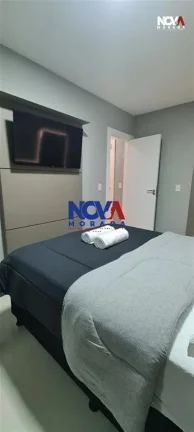 Imagem Prepare-se para se apaixonar! Ao chegar a Itapoã, é impossível não notar a fachada espelhada e i...