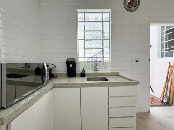 Imagem CASA PARA LOCAÇÃO EM PINHEIROS COM 2 DORMITÓRIOS