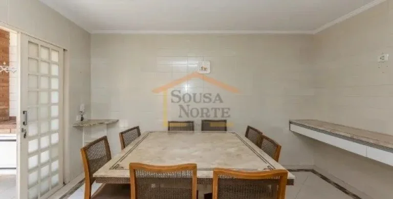 Imagem Sobrado 3 dormitórios, sendo 1 suíte, sala 2 ambientes, cozinha e dormitórios com armários, ampl...