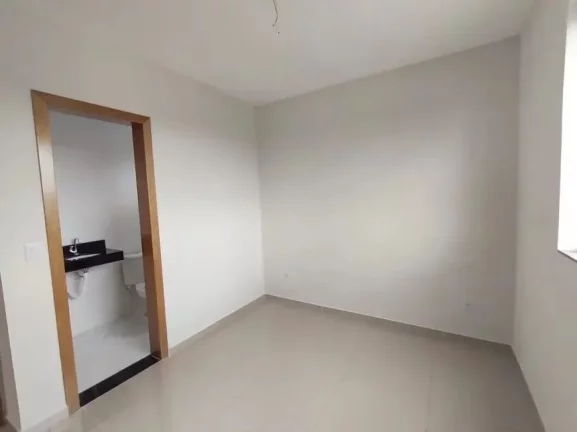 Imagem Apartamento à venda em Belo Horizonte - MG, bairro Coqueiros: 2 quartos, 1 suíte, 1 sala, 2 banheiros, 1 vaga, 54,14m². Confira!