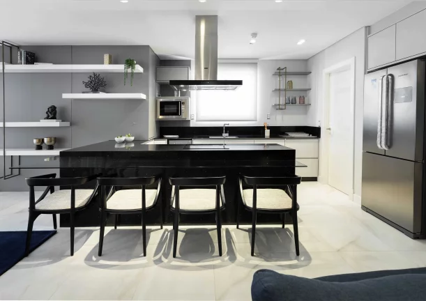 Imagem Apartamento novo com 4 dormitórios sendo 2 suítes e 3 vagas no Centro de Balneário Camboriú