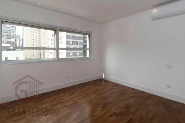 Imagem Apartamento à Venda com 3 Suítes, 213m², 2 Vagas | Cerqueira César