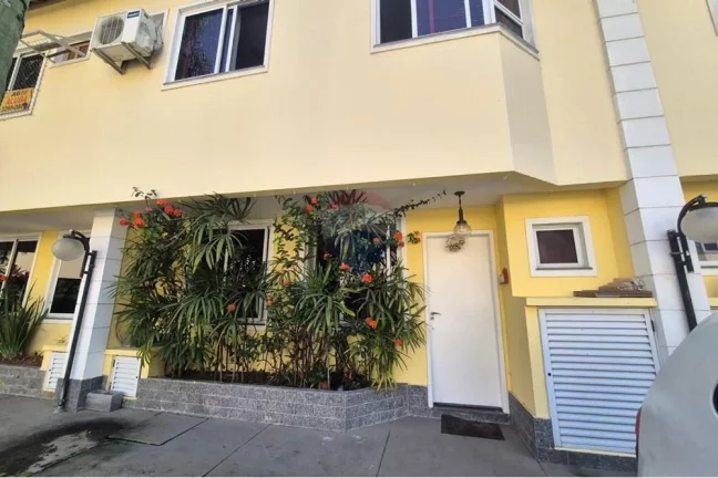 Imagem Casa com 3 quartos 108 m² a venda na Taquara, Rio de Janeiro.