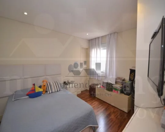 Imagem Venha se encantar com este maravilhoso apartamento em andar alto, decorado com muito bom gosto e sof...