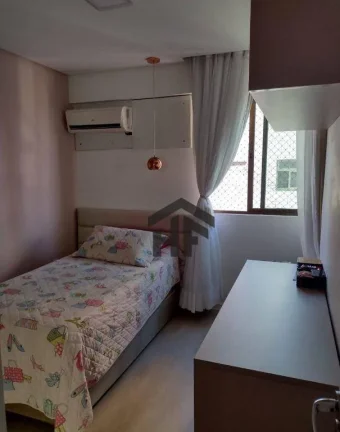 Imagem Apartamento com 4 Quartos no Espinheiro, Recife