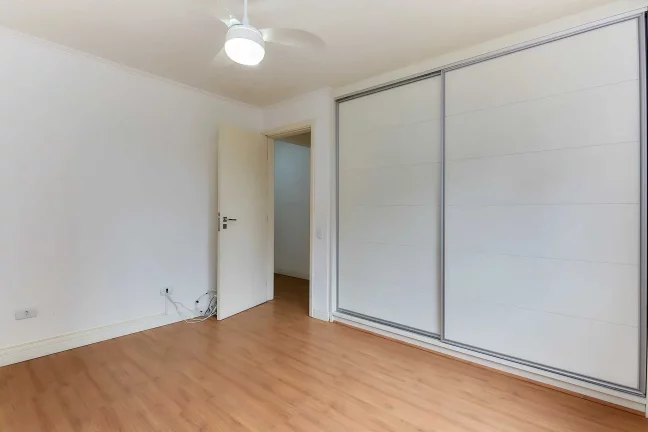 Imagem Apartamento 3 dormitórios 1 Suíte e 1 vaga de garagem em Curitiba