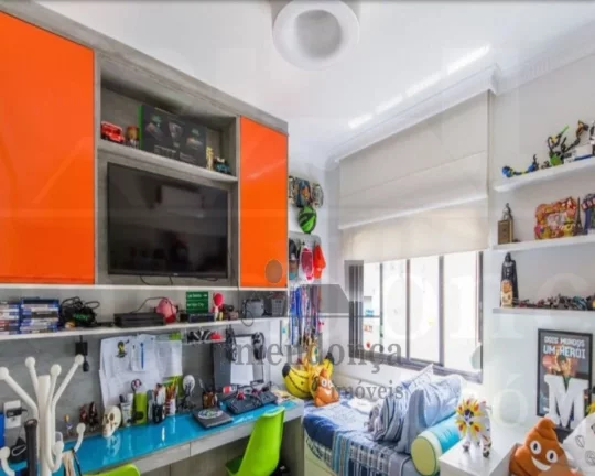Imagem Apartamento totalmente reformado, andar alto, com 3 amplas suites, ar condicionado, copa e cozinha, ...