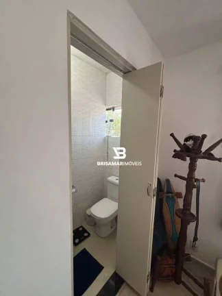 Imagem ENSEADA - UMA QUADRA DO MAR , LOCALIZAÇÃO ESPETACULAR , TOTALMENTE REFORMADO, GARAGEM.
