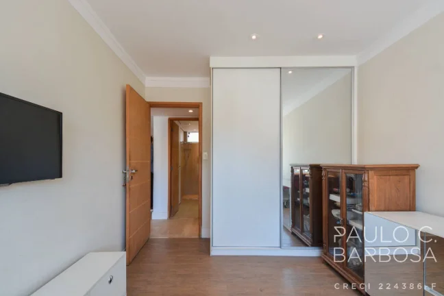 Imagem Pinheiros Venda - 3 Dormitórios (1 Suíte) - 1 Vaga - 157m²