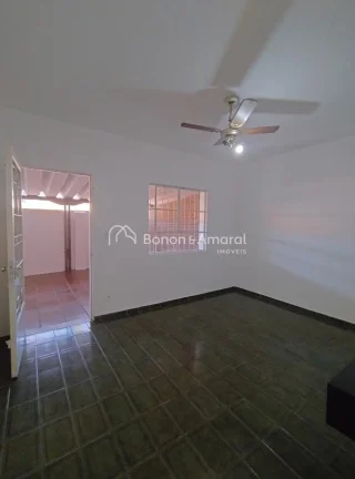 Imagem Casa Térrea para Locação, 02 quartos 

2 dormitórios espaçosos;
1 banheiro social;
Sala de esta...