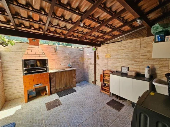 Imagem Casa em Condomínio para Venda em Teresópolis / RJ no bairro Parque do Imbui