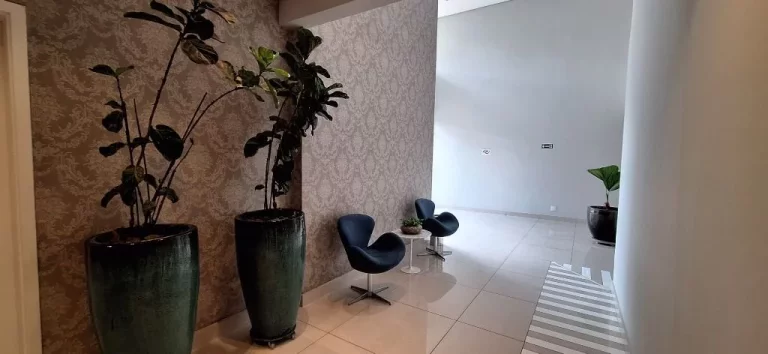 Imagem Apartamento com 3 dormitórios para alugar, 110 m² por R$ 5.500,00/mês - Vila Itapura - Campinas/SP