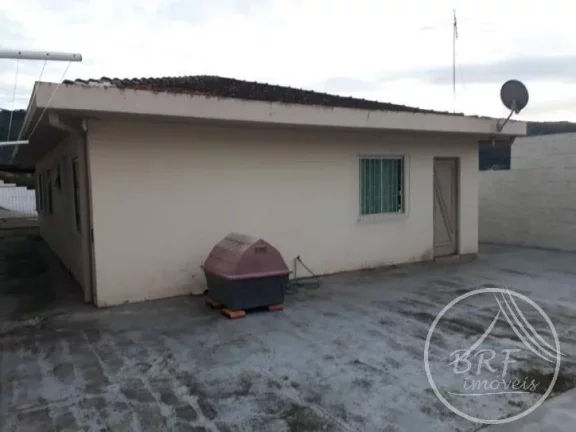 Imagem Vendo casa em Serraria São José SC de três dormitórios, sala e cozinha mais edícula