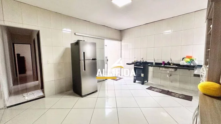 Imagem Casa com 3 dormitórios à venda, 97 m² por R$ 299.900,00 - Jardim Cidade Azul - Rio Claro/SP