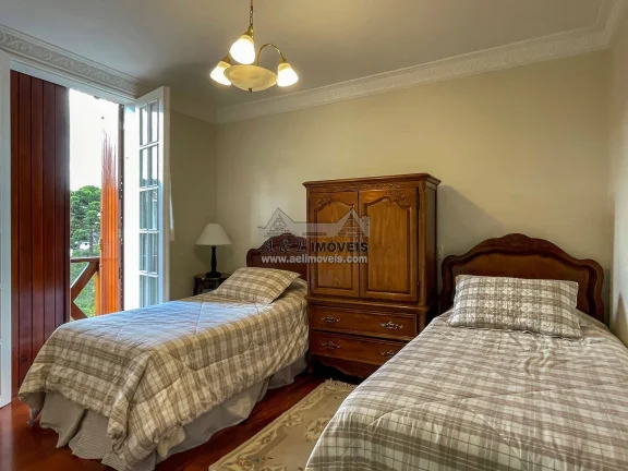 Imagem Apartamento à venda em Campos do Jordão – Luxuosa cobertura triplex