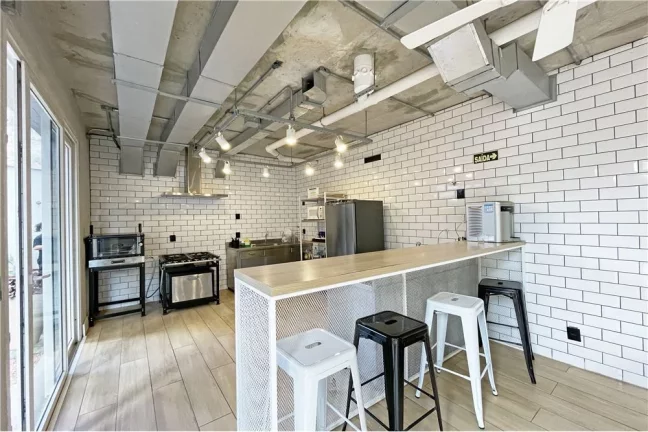 Imagem SCDE 415 Apto 610101012-12 - Apartamento à venda no bairro Santa Cecília - Porto Alegre/RS