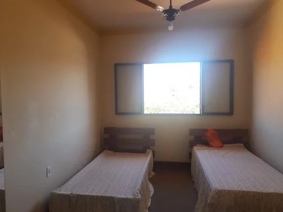 Imagem EXCELENTE LOCALIZAÇÃO. SOBRADO NO CENTRO DE FRANCA. RICO EM ARMÁRIOS .GARAGEM 4 CARROS.