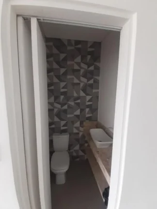 Imagem Casa para Venda por R$1.100.000,00 com 2000m², 6 dormitórios, 6 suites e 2 vagas - Bosque do jaguari , Igaratá / SP - Cód. BDI37003