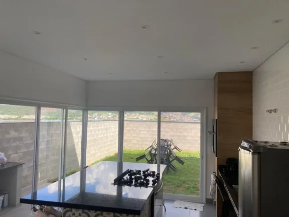 Imagem Casa com 3 dormitórios à venda, 275 m² por R$ 800.000,00 - Condomínio Cataguá Way Norte - Taubaté/SP