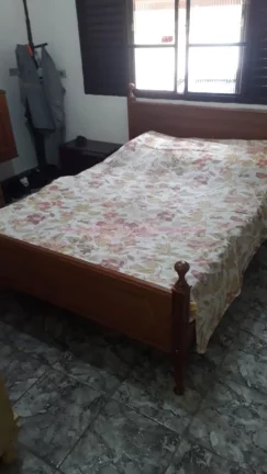 Imagem Casa com 3 dormitórios, 2 banheiros