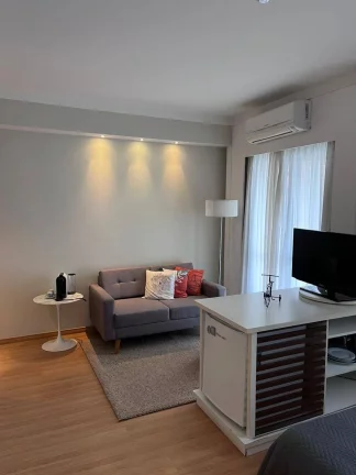 Imagem Flat para venda possui 31 metros quadrados com 1 quarto em Jardim Europa