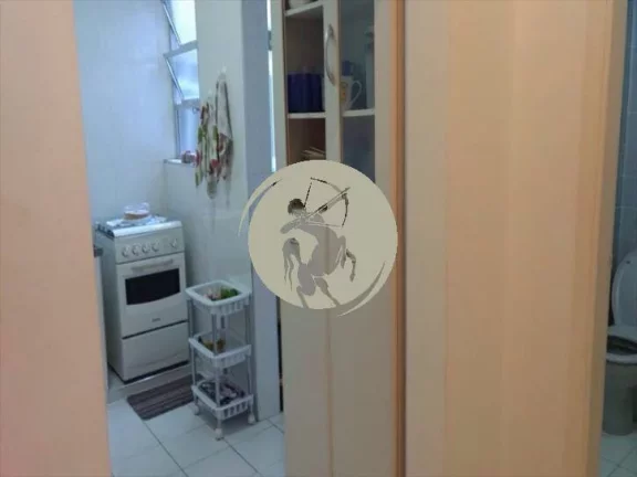 Imagem OPORTUNIDADE! APARTAMENTO COM CONDOMINIO BAIXO NO BAIRRO DO GONZAGA PROXIMO A PRAIA.