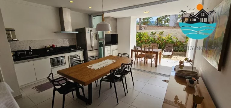 Imagem Casa a venda em Juquehy condomínio, 3 suítes, 700metros da praia, 1 vagas, piscina coletiva 140m² de área construída| Juquehy Imobiliária