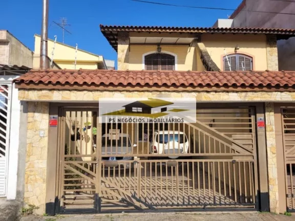 Imagem Sobrado para venda com 3 suítes e 4 vagas na Vila Matilde