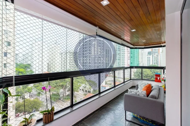 Imagem Imperdível apartamento à venda em Moema, 4 quartos e 3 suítes!