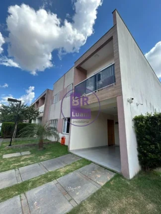Imagem Linda casa em condomínio fechado no Banderiantes com 120m²