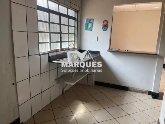 Imagem Imovel com 2 casas terreno de 250m2