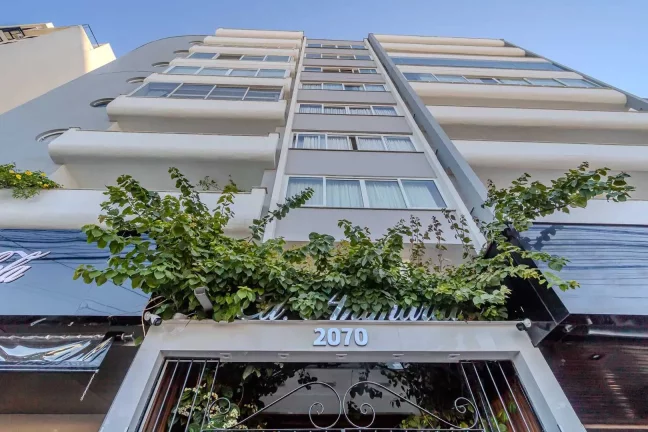 Imagem Apartamento de 3 suites e 1 vaga de garagem frente mar em Balneário Camboriú/SC