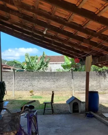 Imagem Casa com 3 dormitórios sendo 1 suíte e 4 vagas de garagem - Parque Guarani | Joinville/SC