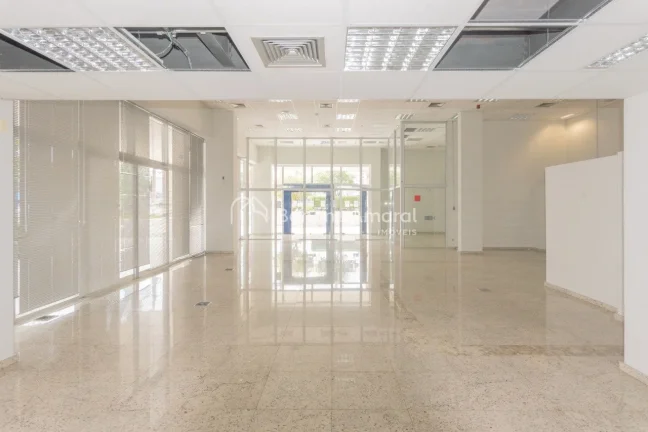 Imagem Excelente oportunidade para empresas que buscam um espaço amplo, moderno e bem localizado. Conjunto...