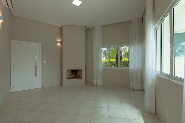 Imagem Casa com 4 dormitórios à venda no Alphaville Campinas/SP