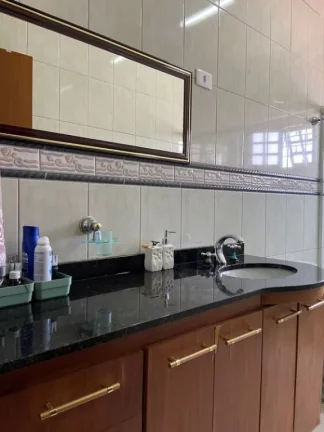 Imagem Sobrado com 2 dormitórios à venda, 190 m² por R$ 600.000,00 - Jardim Estela - Poá/SP
