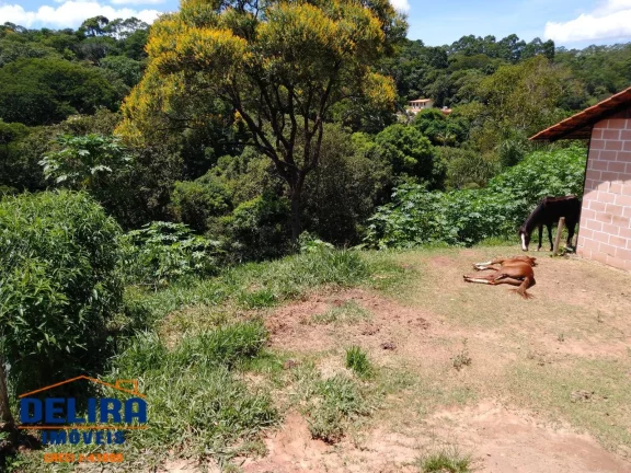 Imagem Chácara em Terra Preta em bairro tranquilo de 1.100m² à venda.