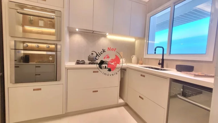 Imagem Apartamento à Venda a 1 quadra da praia no bairro Embaré em Santos