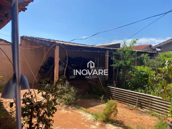 Imagem Casa com 2 dormitórios à venda, 184 m² por R$ 270.000,00 - Setor Paranaíba - Itumbiara/GO