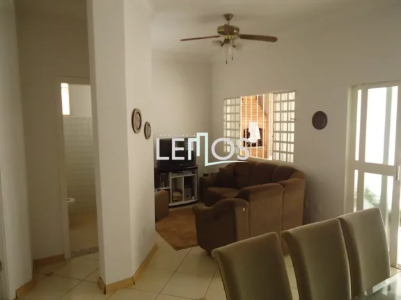 Imagem Casa á venda localizada no Bairro Alto Da Boa Visto Em Ribeirão Preto