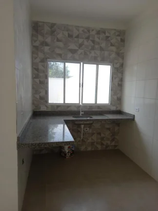Imagem Casa para Venda em Itanhaém, Bopiranga, 2 dormitórios, 1 suíte, 1 banheiro, 2 vagas