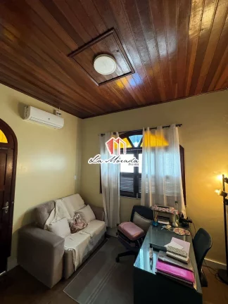 Imagem Imóvel Rua Ferreira Pena (Centro), 3Qtos, garagem, Boa Localização!