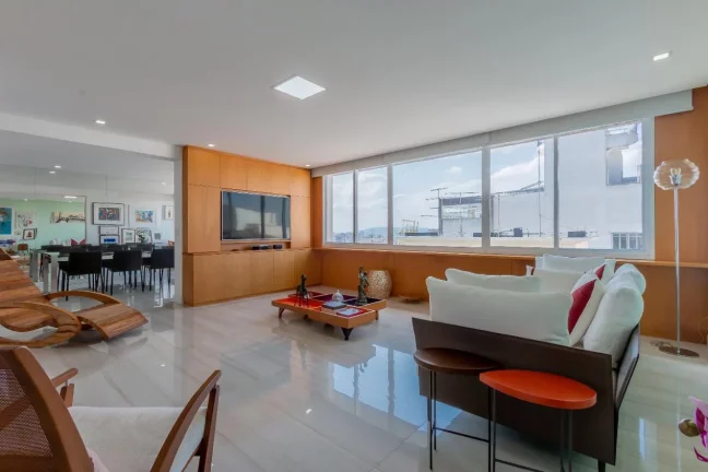 Imagem Apartamento a venda reformado na Bela Vista