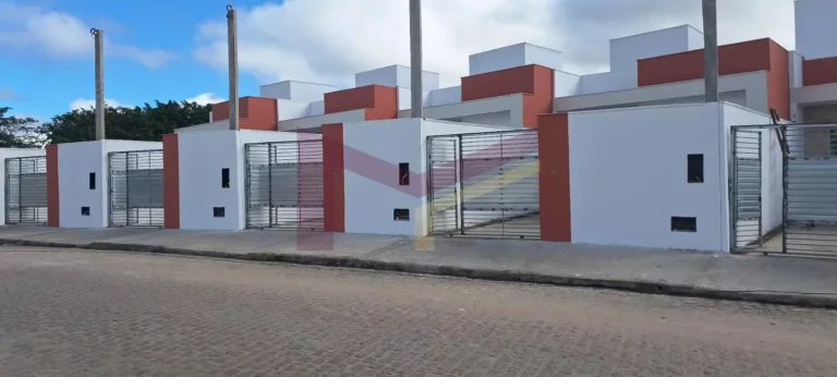Imagem CASA 2/4 NO BAIRRO CAMPO LIMPO