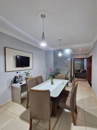 Imagem LINDA CASA À VENDA NO CENTRO DE PILAR DO SUL